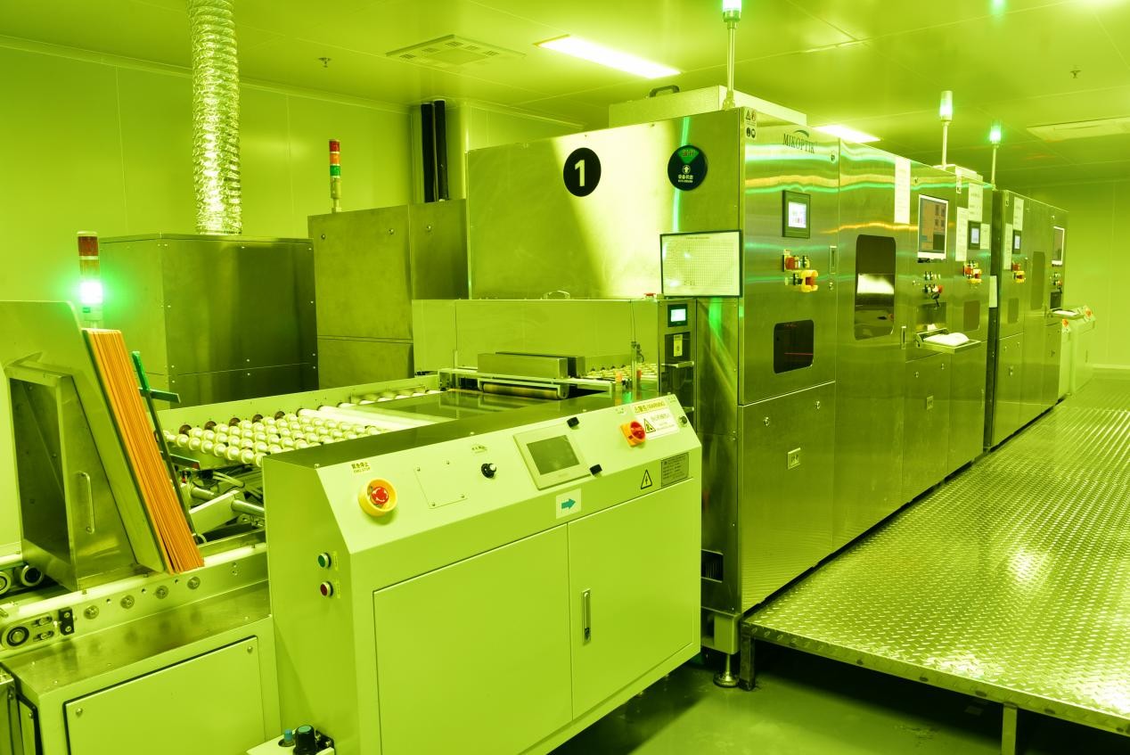 回線：1番Dissデジタルステップスキャン露光機（源卓）＋2番露光機（大族）