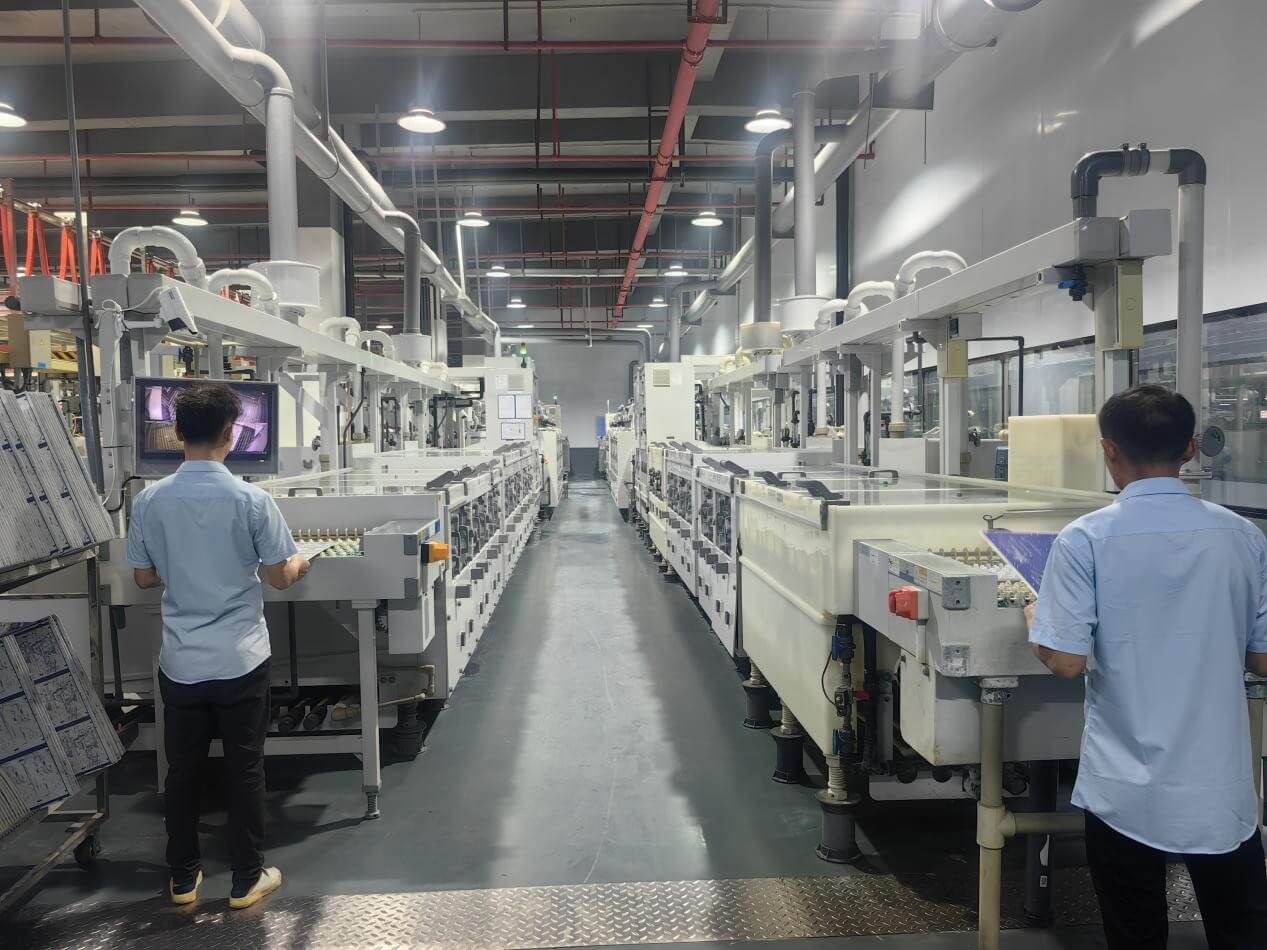 エッチングライン：退膜エッチング連退錫機（天華）